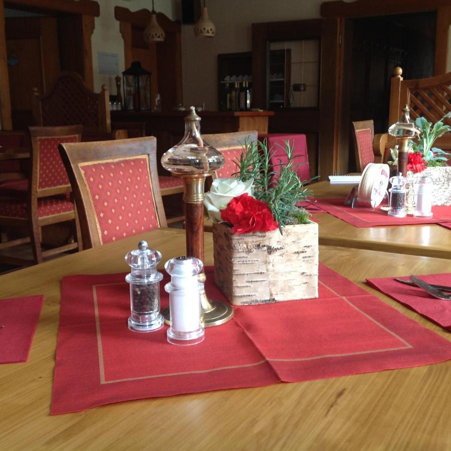 La Locanda Ristorante Pizzeria Garni Ольштадт Экстерьер фото